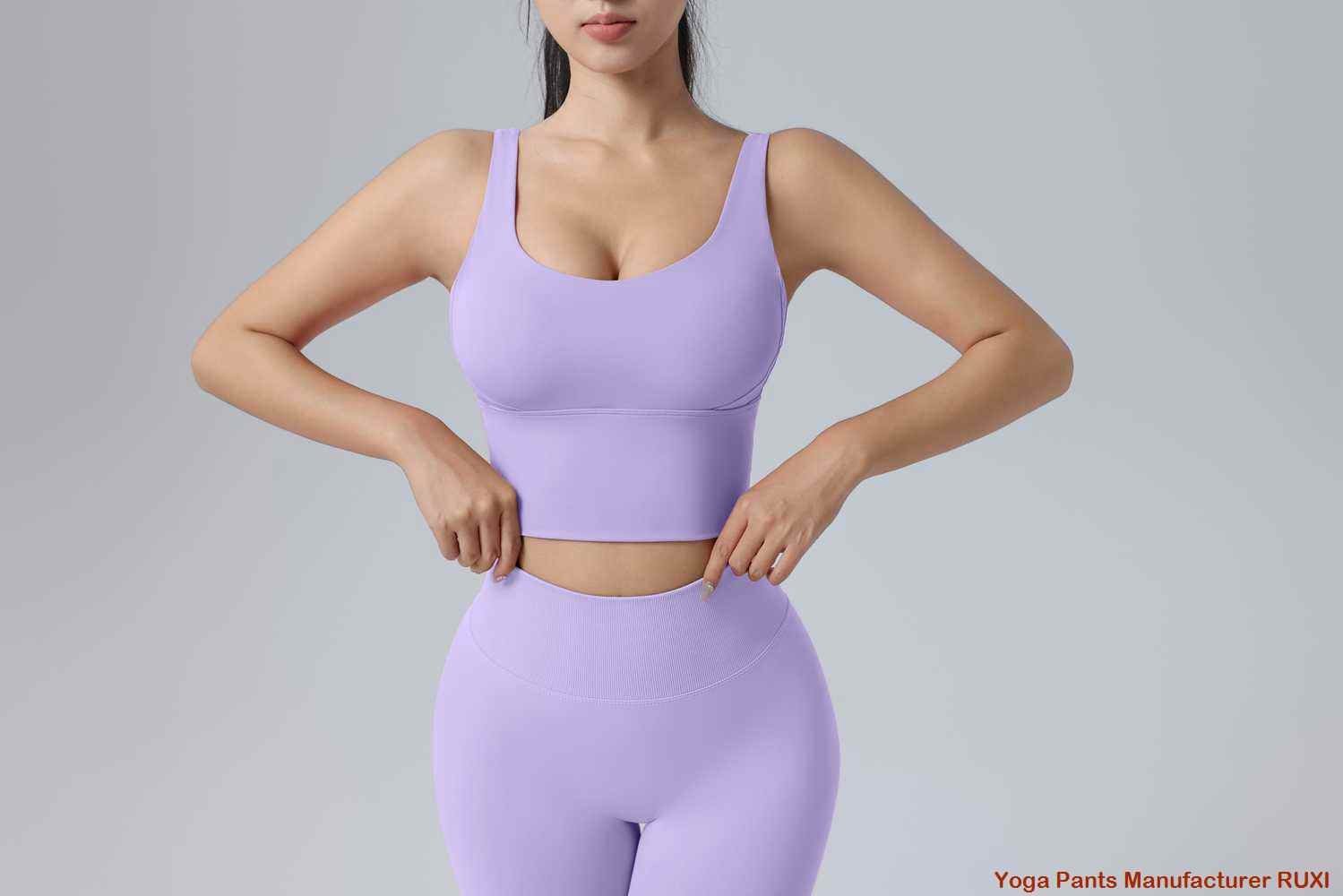 Lang træningsvest Perfekt til træning og fitness Ruxi Lang træningsvest Perfekt til træning og fitness Ruxi